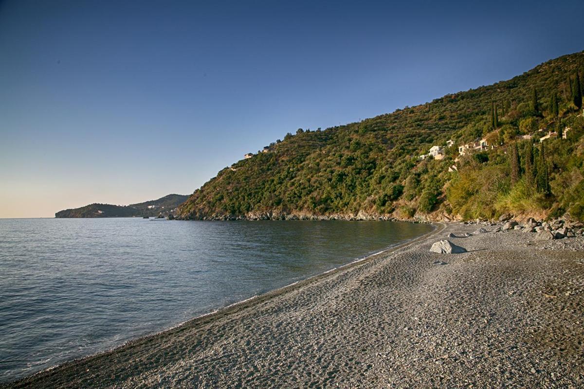 Kissakas Villas Leonídio Kültér fotó