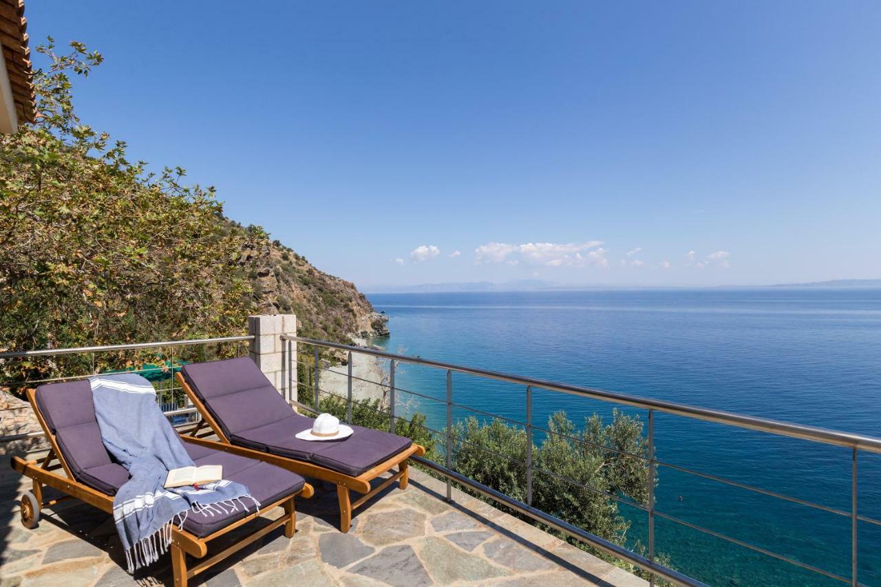 Kissakas Villas Leonídio Kültér fotó